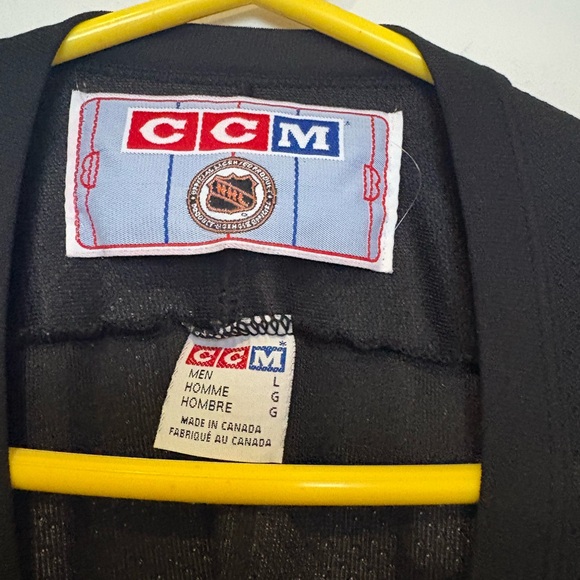 Pittsburgh Penguins Hockey Jersey - Picture 3 of 5